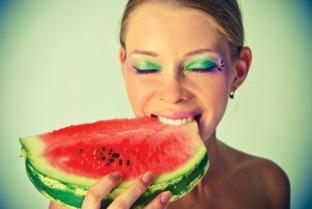 恶毒吃瓜,揭秘恶毒吃瓜背后的真相与影响